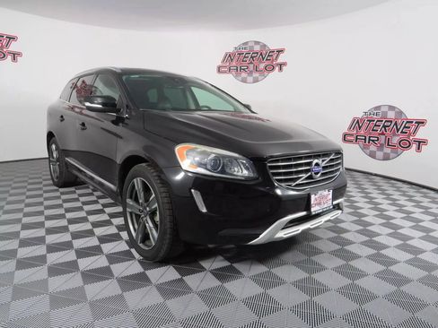 Used 2017 Volvo XC60 T6 Dynamic w/ Preferred Option Package image 3