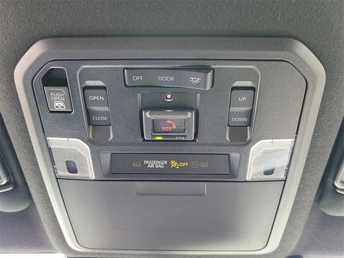 Used 2025 Toyota 4Runner Limited image 16