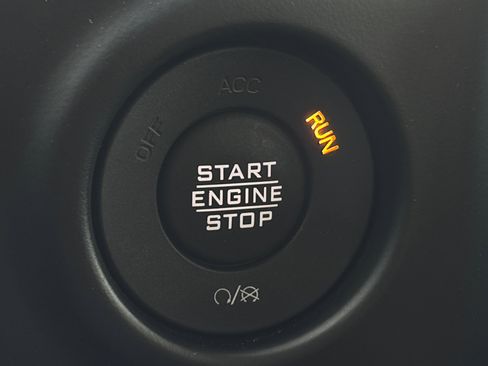 Used 2021 Jeep Wrangler Unlimited Rubicon w/ Cold Weather Group image 23