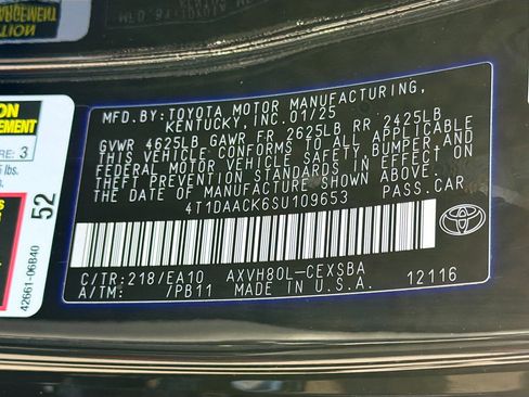 Used 2025 Toyota Camry SE w/ Multimedia Upgrade Package image 42