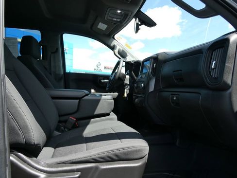 Certified 2022 Chevrolet Silverado 1500 Custom AWD/4WD image 14