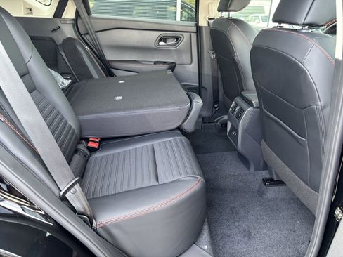 New 2026 Nissan Rogue SV AWD/4WD image 28