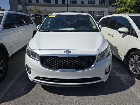 Used 2015 Kia Sedona EX image 7