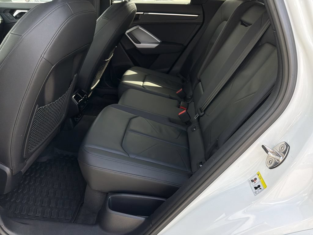 Used 2022 Audi Q3 2.0T Premium Plus AWD/4WD image 17