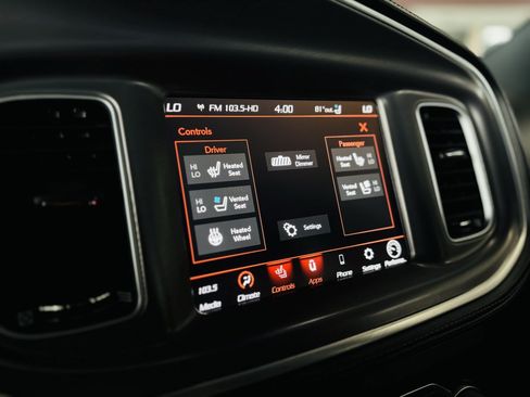 Used 2022 Dodge Charger Scat Pack w/ Dynamics Package RWD image 62