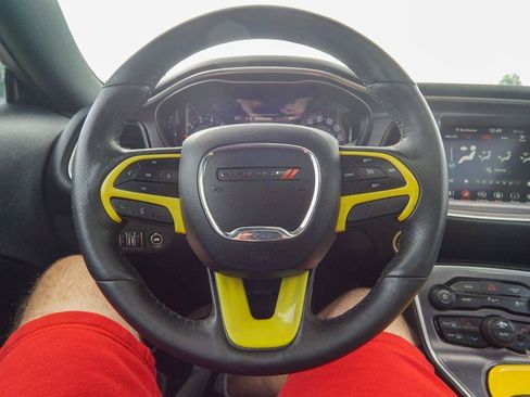 Used 2018 Dodge Challenger SXT Plus RWD image 17
