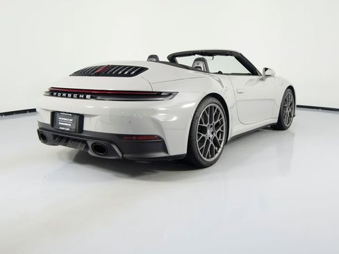 Certified 2025 Porsche 911 Carrera RWD image 10