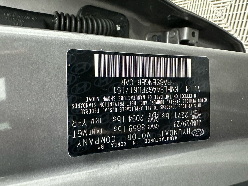 Used 2023 Hyundai Elantra SEL w/ Convenience Package FWD image 27