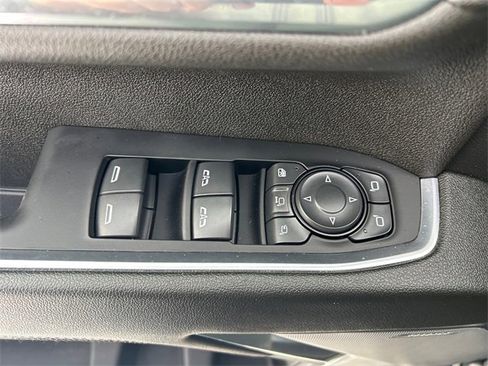 Used 2024 Chevrolet Silverado 2500 High Country w/ Technology Package image 29