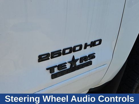 Used 2016 Chevrolet Silverado 2500 LT AWD/4WD image 7