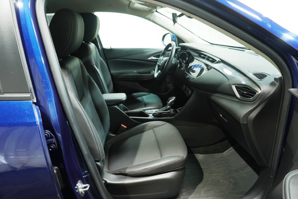 Used 2023 Buick Encore GX Select w/ Safety Package II AWD/4WD image 11