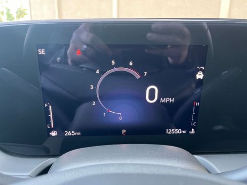 Used 2025 Buick Encore GX Preferred image 40