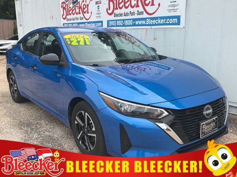 Used 2024 Nissan Sentra SV FWD image 1