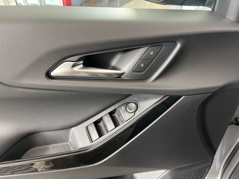 New 2026 Chevrolet Equinox LT FWD image 24