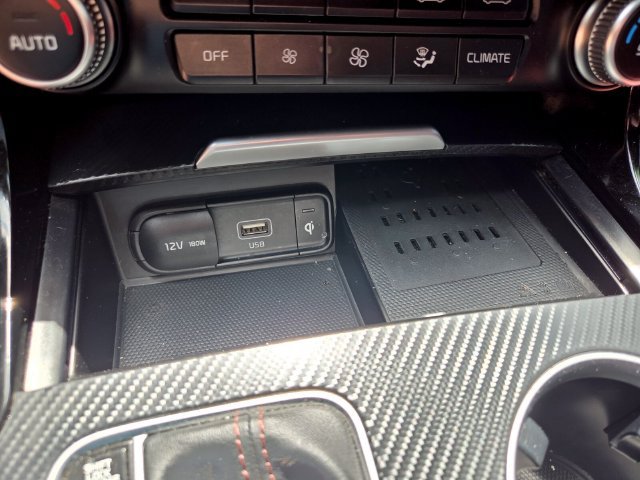 Used 2023 Kia Stinger GT-Line w/ Sun & Sound Package RWD image 28