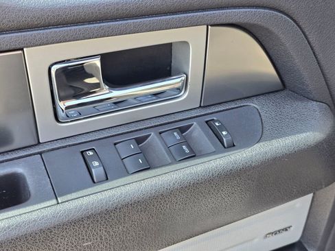 Used 2013 Ford F150 Raptor w/ Luxury Equipment Group AWD/4WD image 24