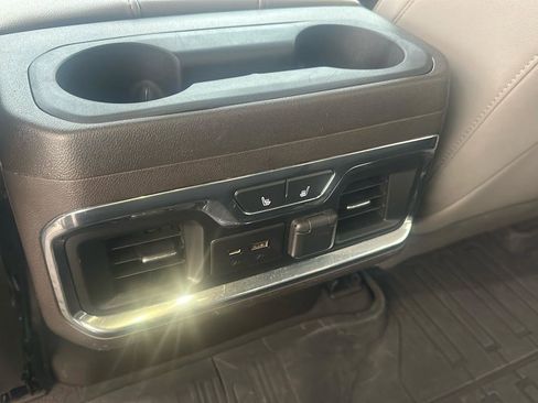 Used 2021 GMC Sierra 1500 SLT w/ SLT Premium Plus Package image 12