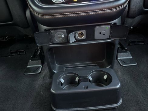 Used 2021 Lincoln Navigator L Reserve w/ Luxury Package image 17