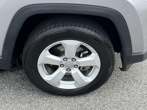 Used 2018 Jeep Compass Latitude w/ Popular Equipment Group image 12