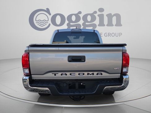 Used 2019 Toyota Tacoma 4x4 Double Cab image 4