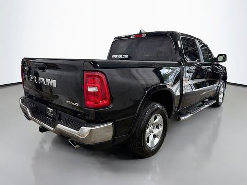 Used 2025 RAM 1500 Big Horn AWD/4WD image 9