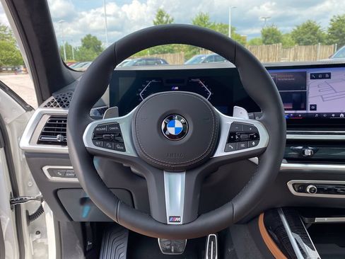 New 2027 BMW X7 xDrive40i w/ Executive Package AWD/4WD image 29