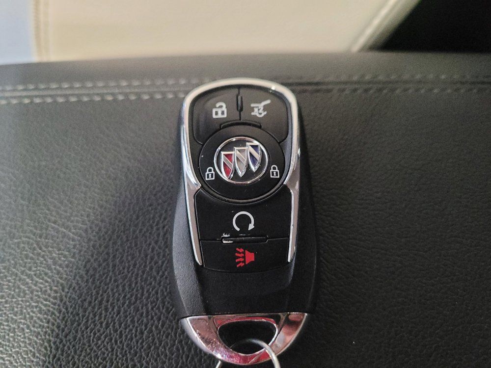 Used 2023 Buick Encore GX Select FWD image 32