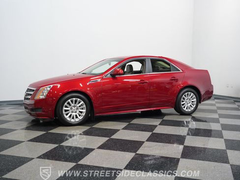 Used 2011 Cadillac CTS Sedan RWD image 7