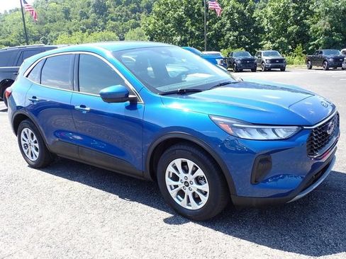 Used 2023 Ford Escape Active w/ Tech Pack #2 FWD image 11