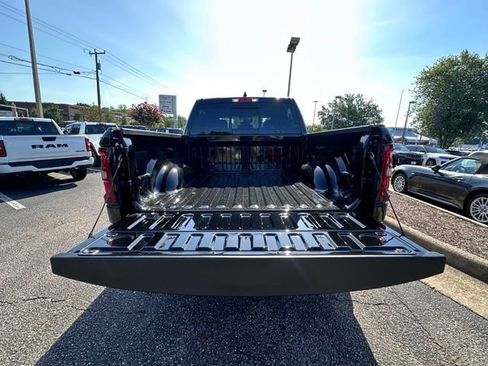 New 2026 RAM 1500 Express AWD/4WD image 12