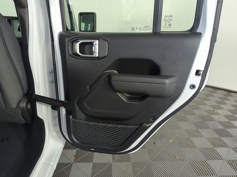 New 2026 Jeep Gladiator Sport image 29