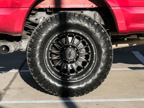 Used 2017 Ford F250 XLT w/ XLT Value Package image 51