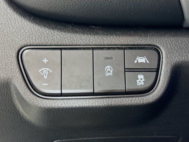 Certified 2023 Kia Seltos LX AWD/4WD image 10