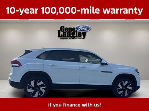 Used 2025 Volkswagen Atlas Cross Sport SE AWD/4WD image 16