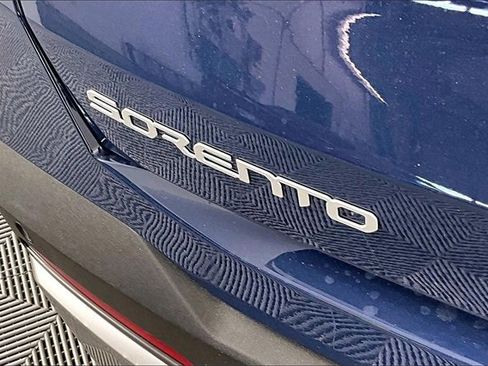 New 2026 Kia Sorento EX image 10