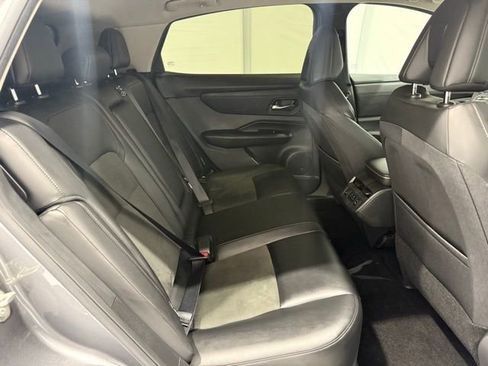 Used 2023 Nissan Ariya AWD image 24