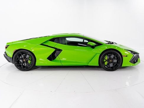 Used 2024 Lamborghini Revuelto AWD/4WD image 6