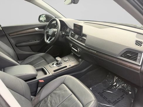 Used 2018 Audi Q5 2.0T Premium Plus w/ Premium Plus Package AWD/4WD image 33