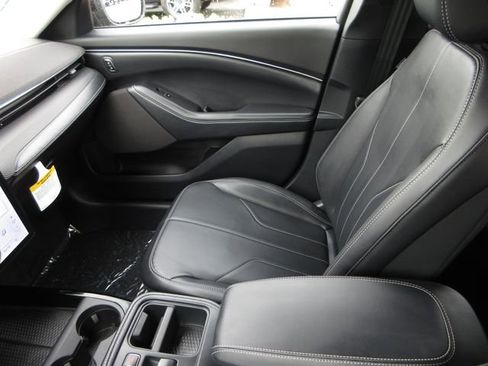 New 2026 Ford Mustang Mach-E Select w/ Technology Package RWD image 21