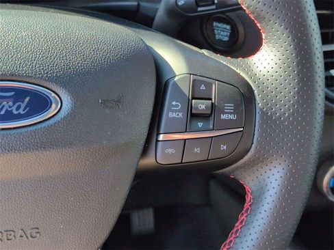 Used 2025 Ford Escape ST-Line image 20