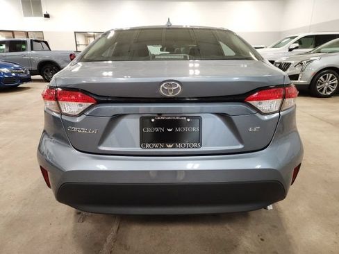 Used 2024 Toyota Corolla LE FWD image 4
