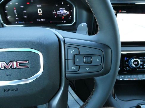 New 2026 GMC Sierra 1500 AT4 w/ AT4 Premium Package AWD/4WD image 24