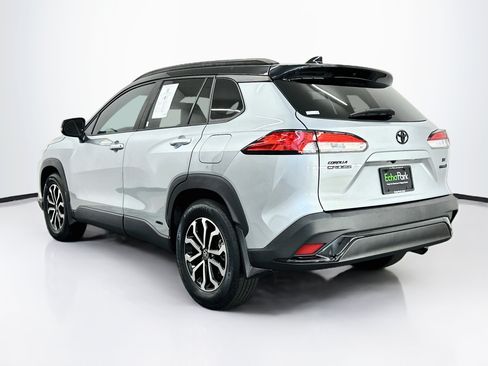Used 2024 Toyota Corolla Cross AWD Hybrid w/ Moonroof Package image 5