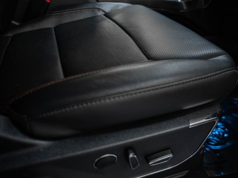 Certified 2023 Ford F150 Lariat w/ Equipment Group 502A High image 43