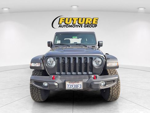 Used 2021 Jeep Gladiator Rubicon w/ Cold Weather Group AWD/4WD image 2