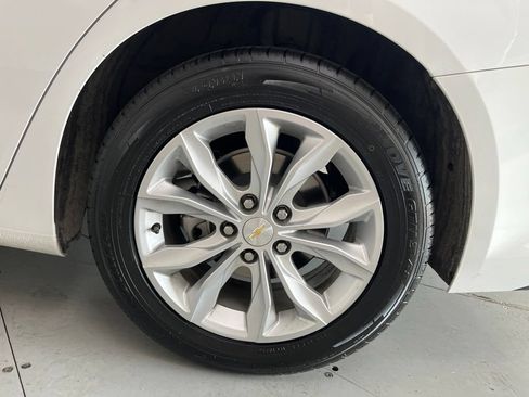 Used 2023 Chevrolet Malibu LT FWD image 15