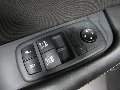 Used 2020 Dodge Challenger GT w/ Driver Convenience Group AWD/4WD image 18