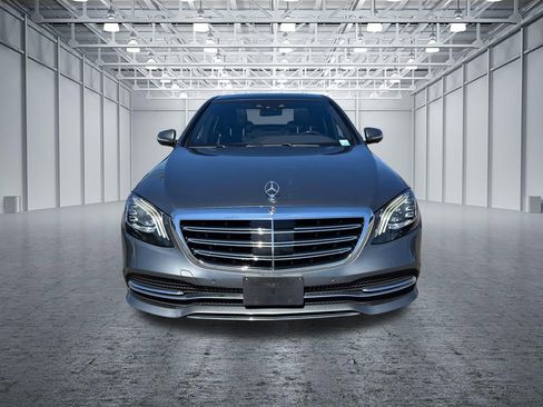 Used 2018 Mercedes-Benz S 560 4MATIC Sedan image 2