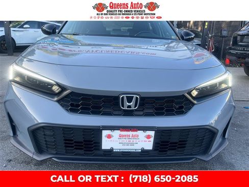Used 2025 Honda Civic Sport image 25