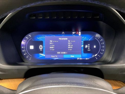 Certified 2023 Volvo XC90 B6 Plus w/ Protection Package Premier AWD/4WD image 13